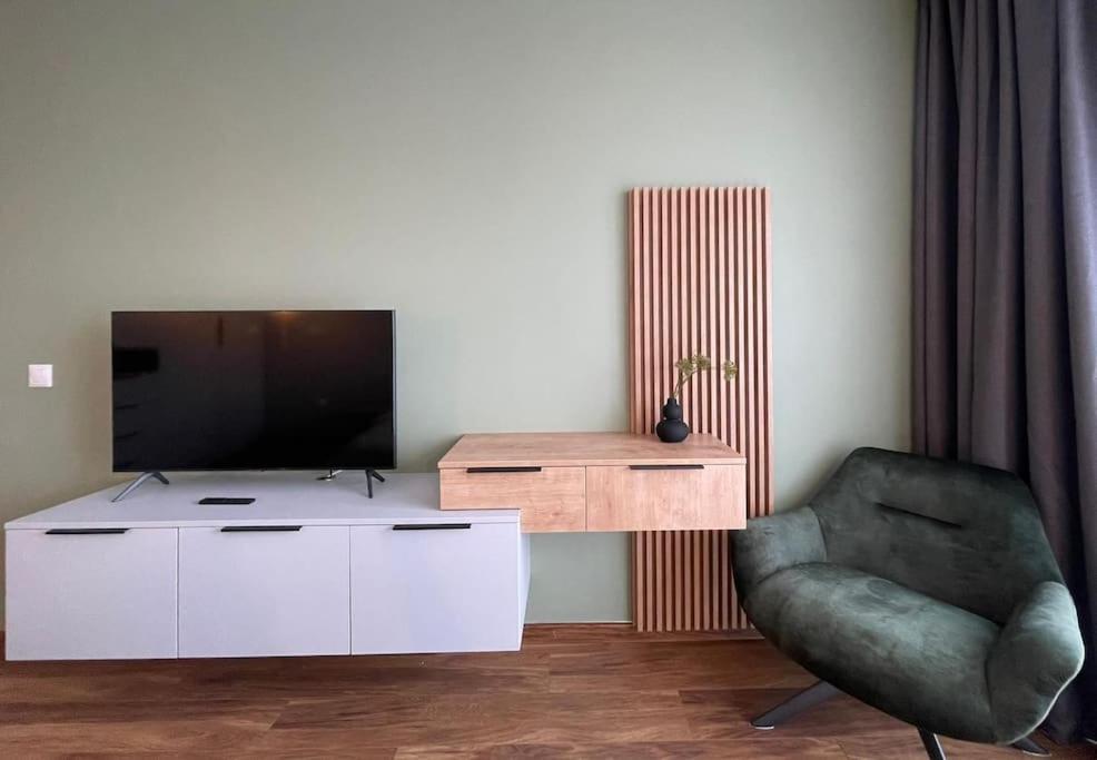 Apartament Minimalist 5 *